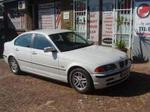 2000 BMW 320i (E46)