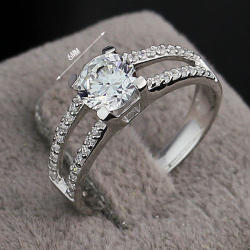 Beautiful 925 Sterling Silver Cz Engagement Ring Size 8