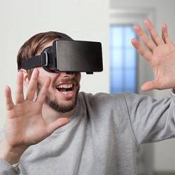 ThumbsUp! Immerse Virtual Reality 3D Headset for Smartphones