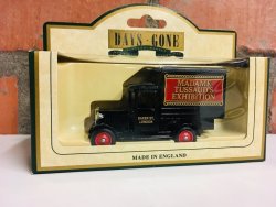 Lledo Days Gone Die Cast Model - 1928 Chevrolet Box Van