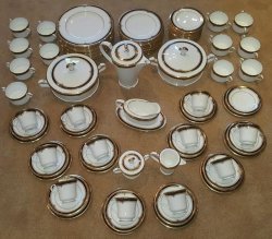 A Connoisseurs Large 94 Piece Dinner & Coffee Service By Noritake Gold & Sable Unused R52 500