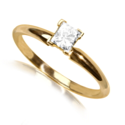 0.35 Carat White Diamond Solitaire Ring In 14k Gold