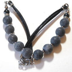 Atenea Handmade Black Agate & Pearl Necklace With Leather