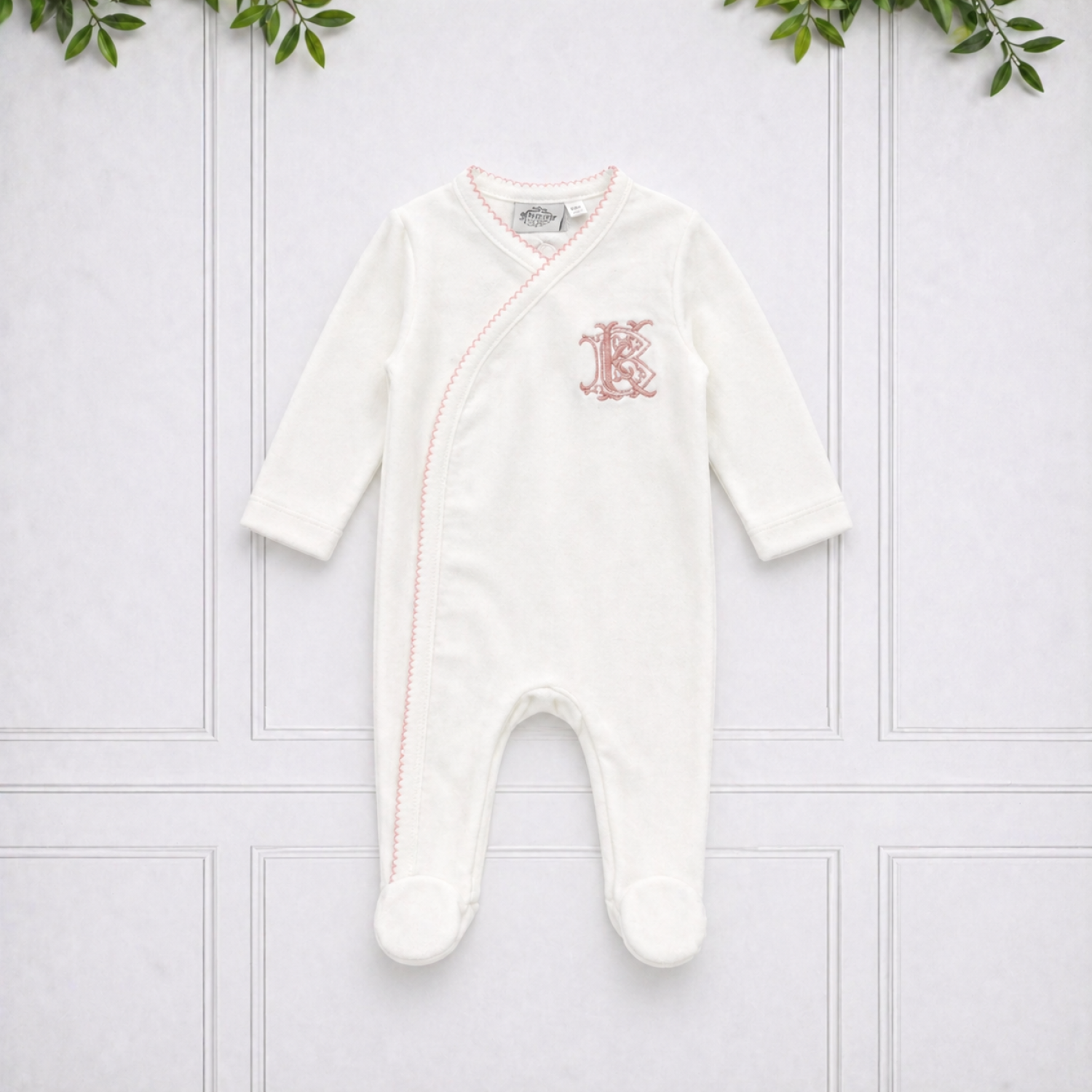 Product image - {main}