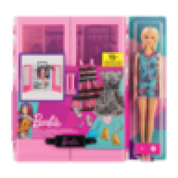 Doll & Ultimate Closet Playset 3 Years +