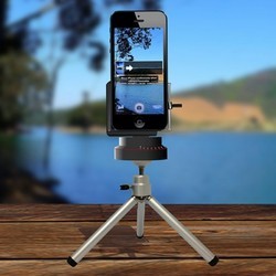 ThumbsUp! 25s Wind Up Panoramic Pod with Mini-Tripod for iPhone & Android