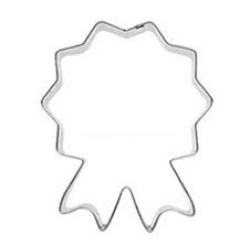 Chest Emblem Cookie Cutter Metal 7.5x6cm