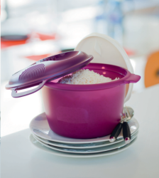 Tupperware Microwave Rice Maker 2.2L In Pretty Pink Not Purple
