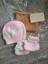 Adorable Handmade Hat And Bootie Sets 0-3mnths