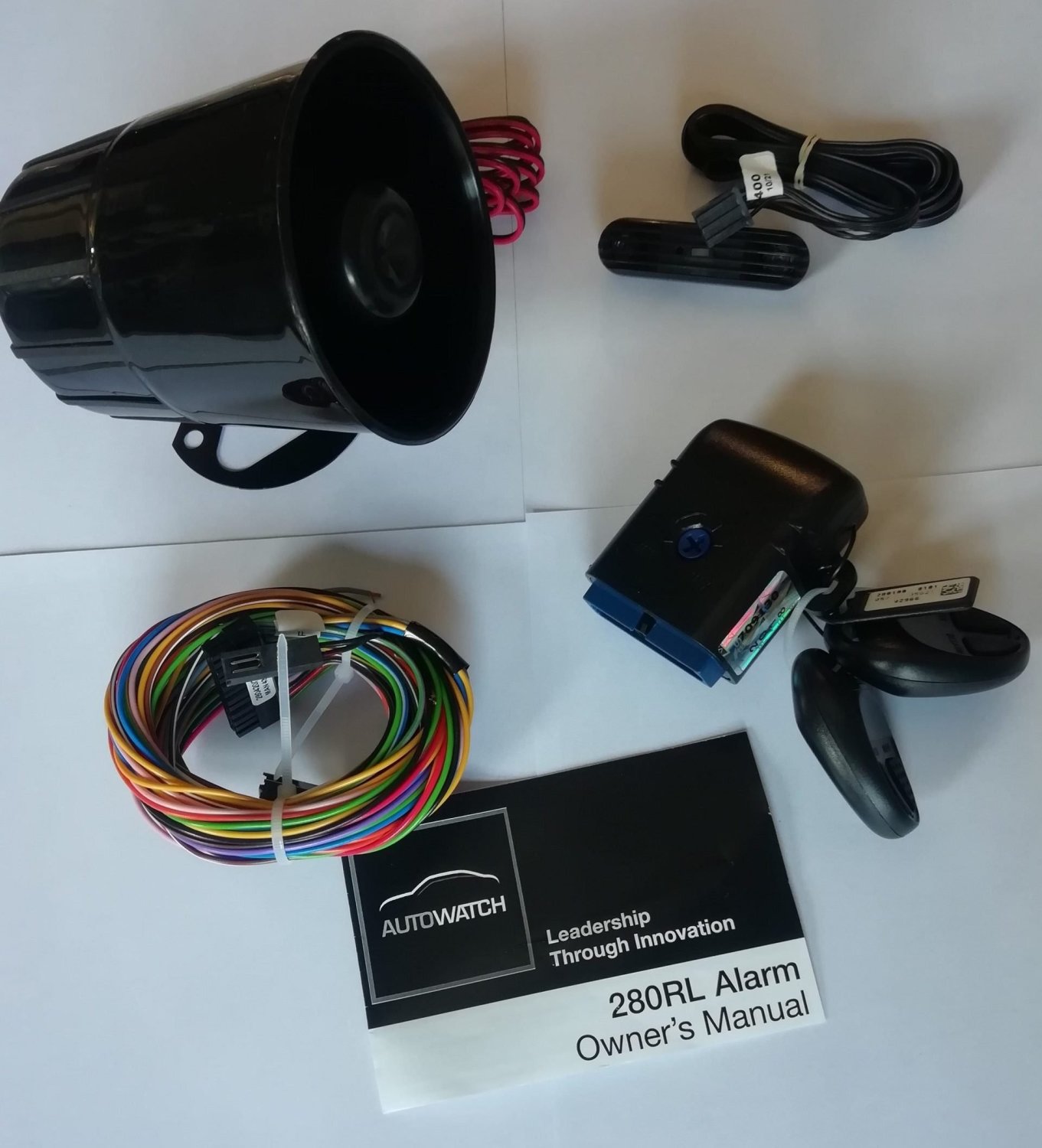 Product image - {main}