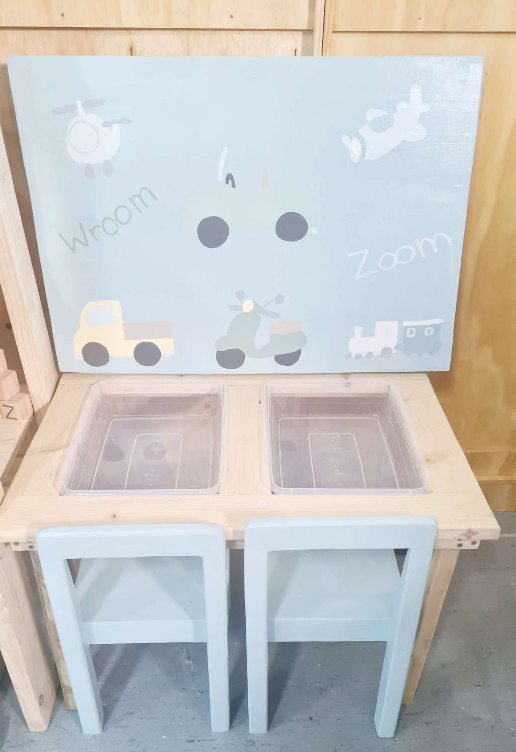 Product image - {main}