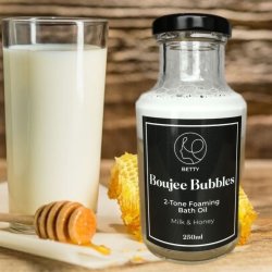Boujee Bubbles 2-TONE Foaming Bath Oil - Milk & Honey