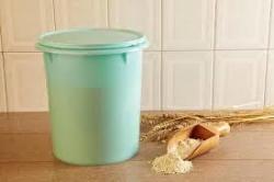Tupperware New Giant Canister 8 7L With Handle