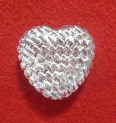 2 X 20X25MM Mesh-patterned Silver Hearts - Plastic