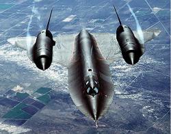 Home Comforts Supersonic Sr 71 Jet Aircraft Reconnaissance Vivid Imagery Laminated Poster Print 24 X 36