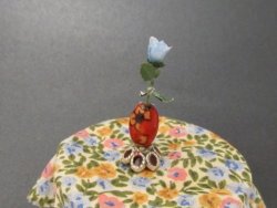 Miniature Dollhouse 1 12" Scale - Single Flower In Vase - Hand Made Table Not Included