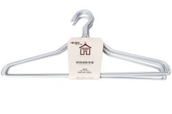 8 Piece Clothing Hangers