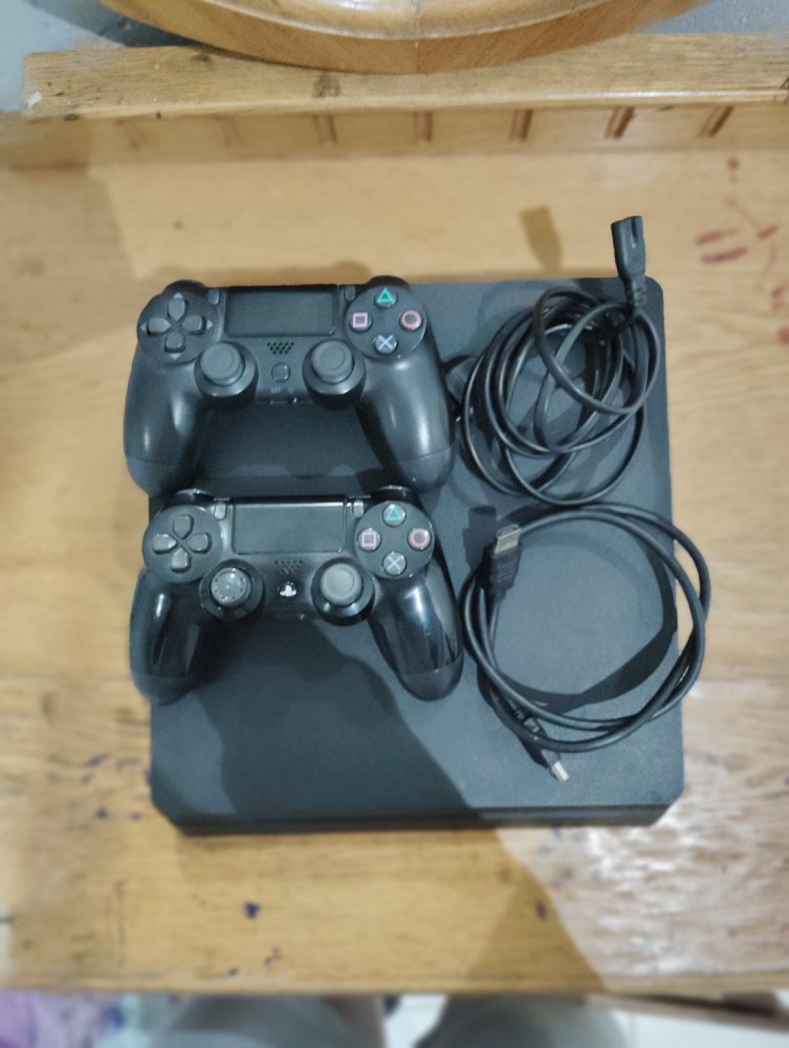 Product image - {main}