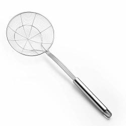 Hiware Solid Stainless Steel Spider Strainer Skimmer Ladle for Cooking and  Frying, Kitchen Utensils Wire Strainer Pasta Strainer Spoon, 5.4 Inch