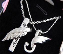 Korean Angel Wing Necklace Set