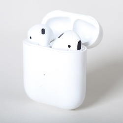 x11s airpods