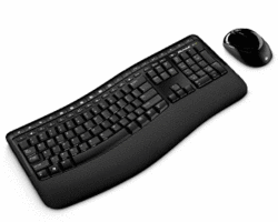 Microsoft CSD-00019 Wireless Comfort Desktop 5000 Keyboard & Mouse Set