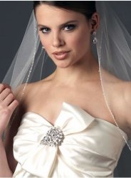 Rare Find 1 Tier White Elbow Length Wedding Bridal Veil With Comb - Crystal Edging