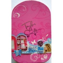 Jakks Taylor Swift Wardrobe Carry Playset For Her Fashion Collection