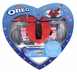 Oreo Cookie Dunking Set In Heart Box