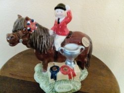 Beswick - " The Champion " Pony With Little Rider - Too Cute Postnet R99