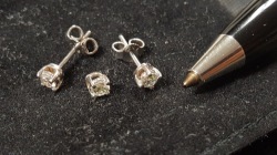 Diamond Earring And Pendant Set - 9ct