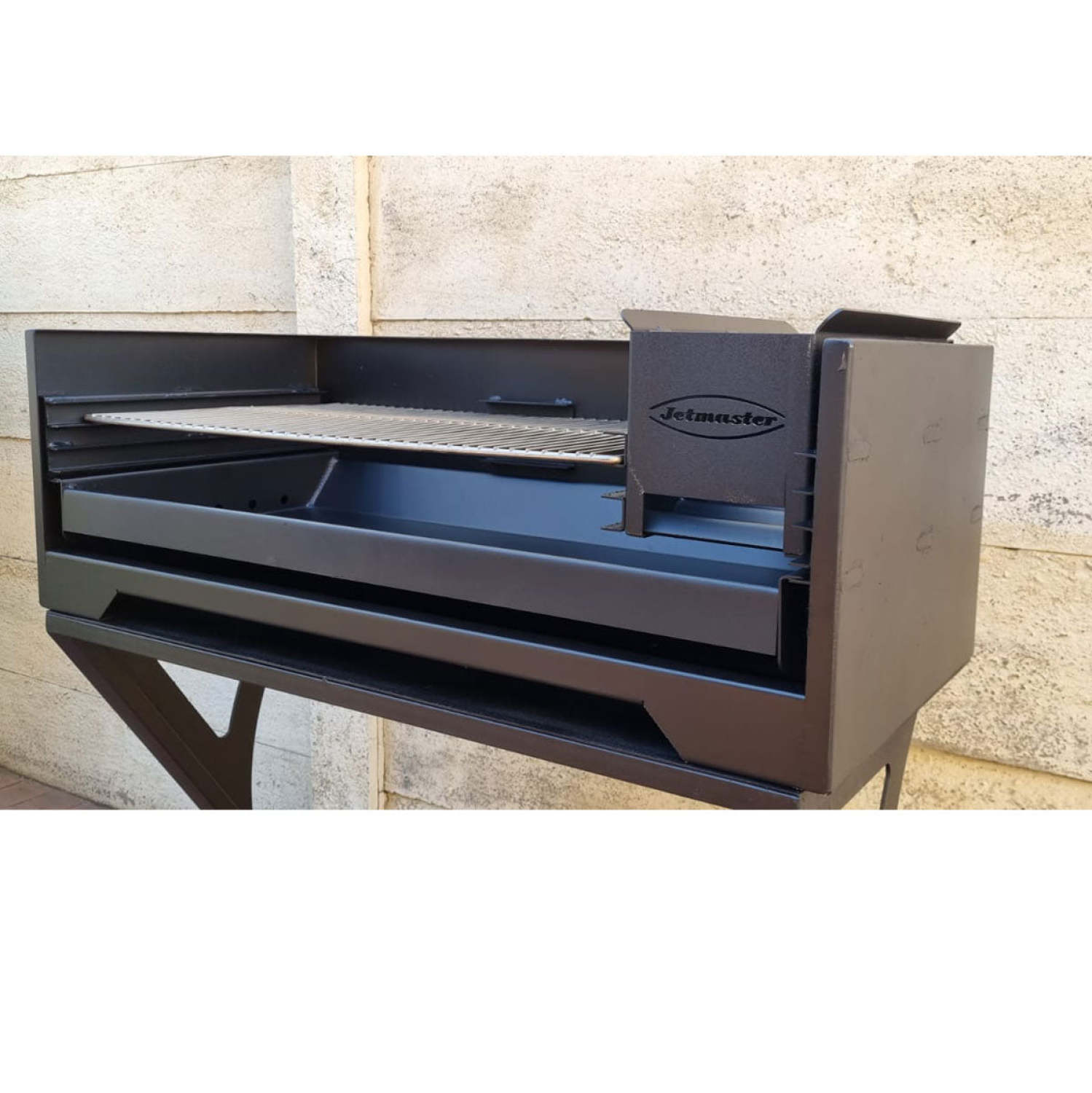 Product image - {main}