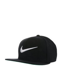 Nike Swoosh Pro Cap in Black