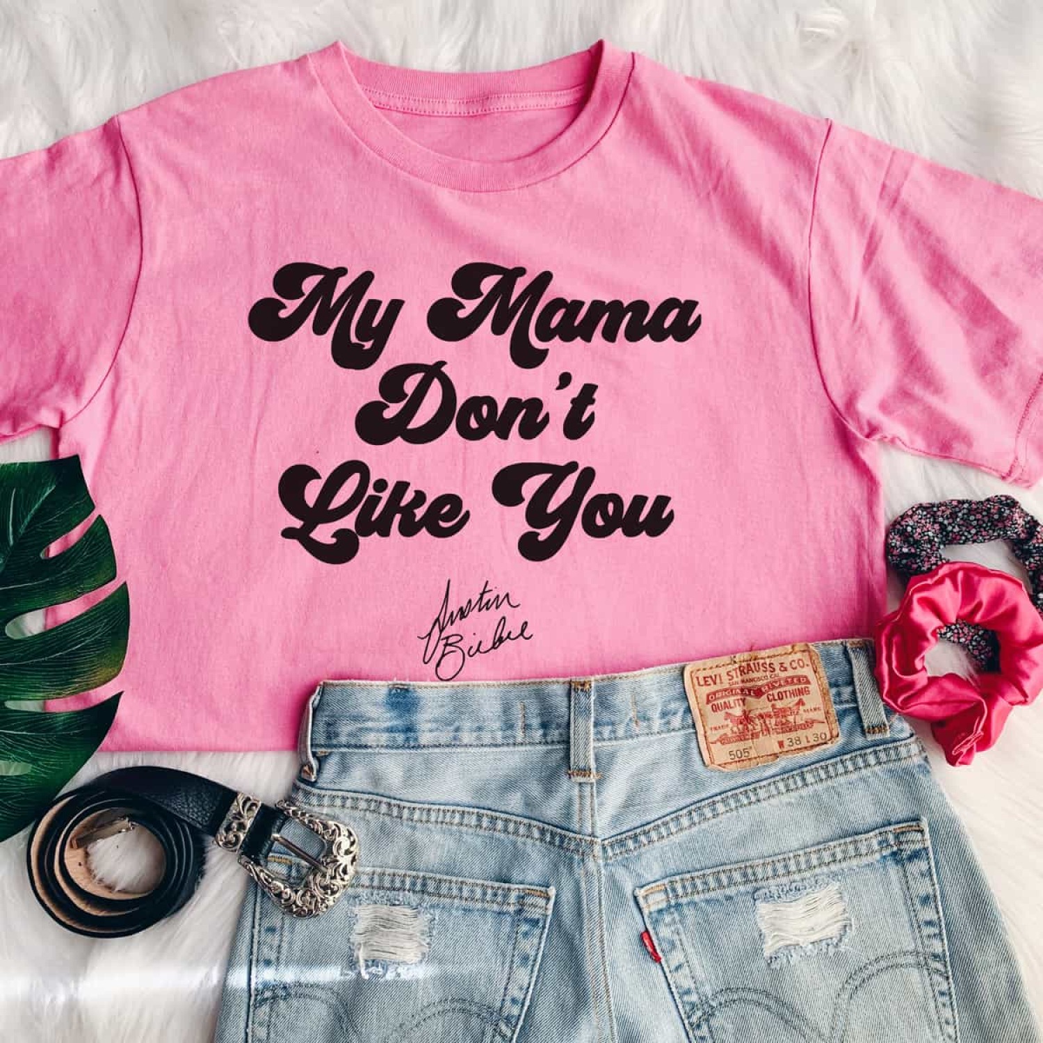 Product image - {main}