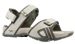 hi tec sandals