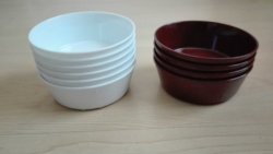 Small Round Plastic Bowls