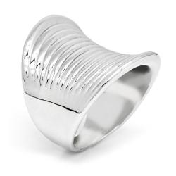 Silver Tone Ribbed Flair Ring - Medium