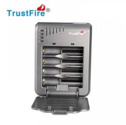 Trustfire TR-003 Charger