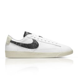 women's nike blazer low se