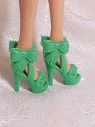 Green Bow Shoes For Barbie Dolls