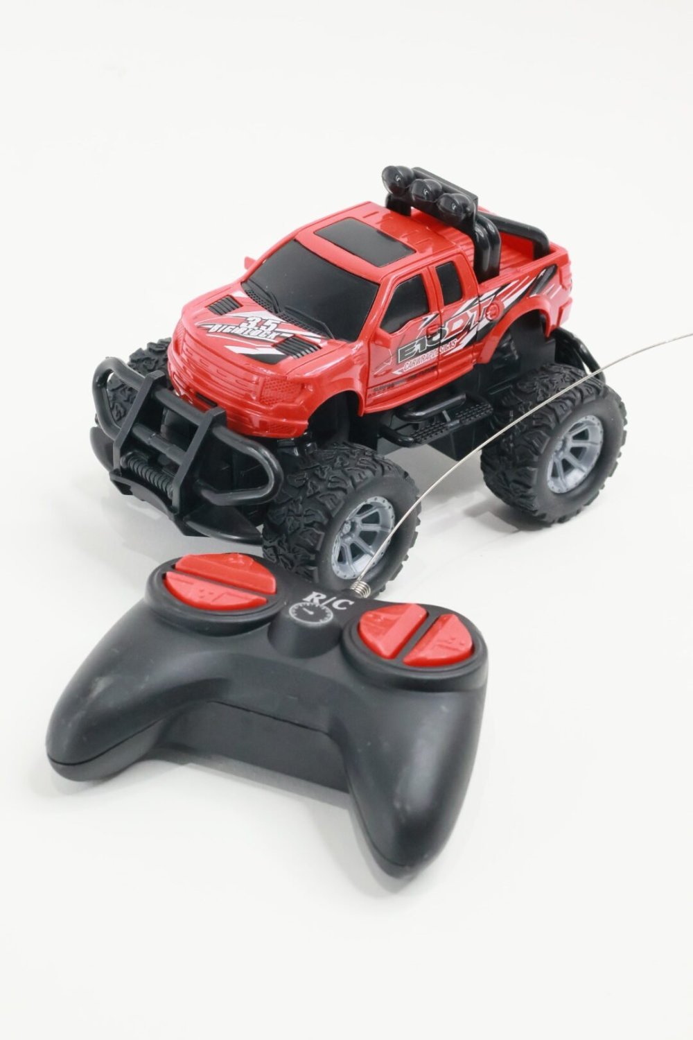 Product image - {main}