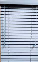 Homestar 50MM Fauxwood Blinds Pewter 60X90