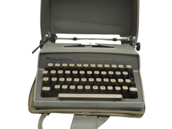 Remington Travel-riter Deluxe Typewriter Word Processor