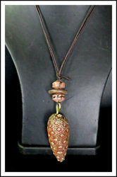 Artisinal Pine Necklace - For The Different