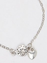 Jewels And Lace Brand -heart Charm Bracelet